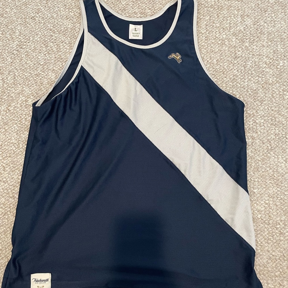 Men’s Tracksmith Van Cortlandt Singlet in Navy/White